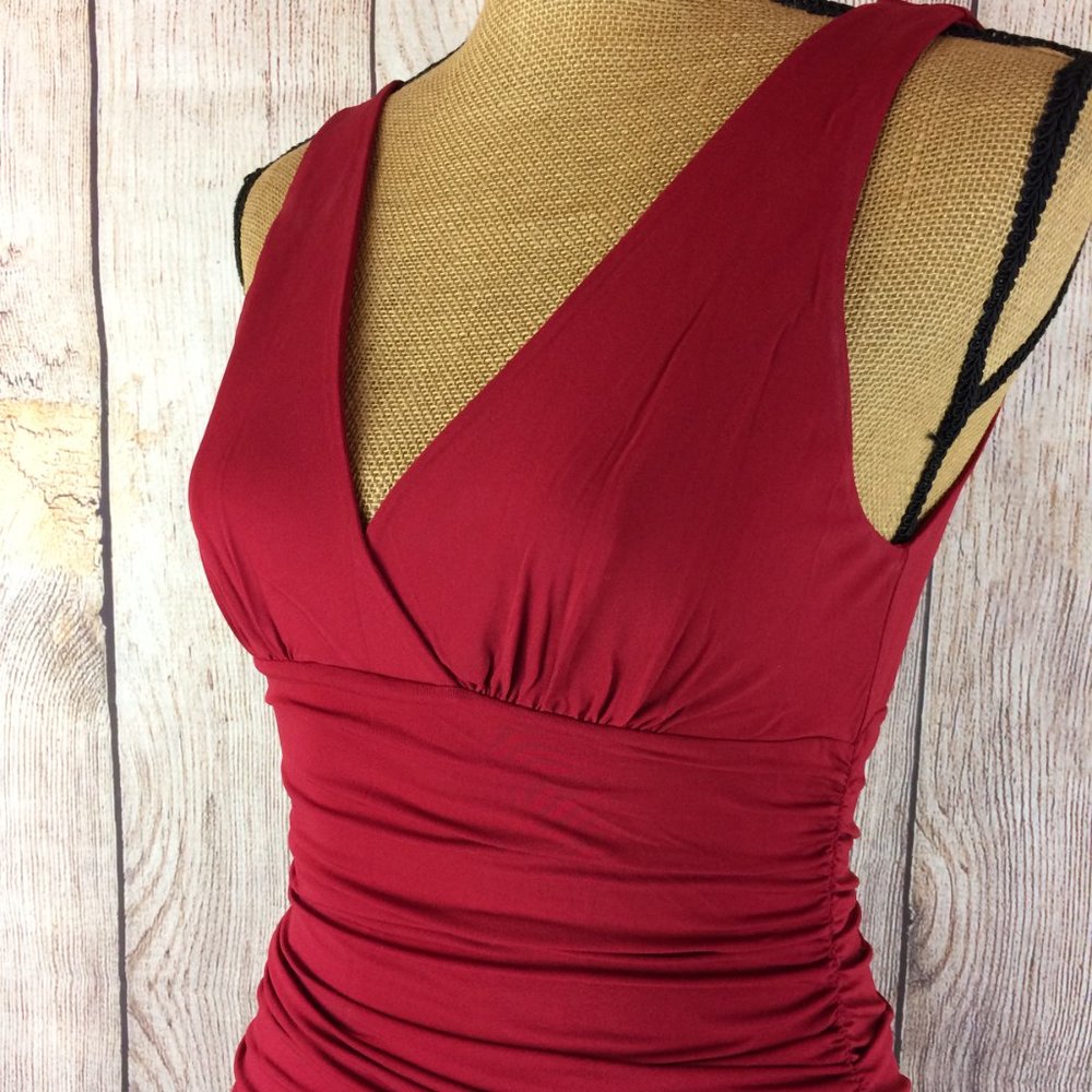 BCBGMaxAzria Red V-Neck Ruched Stretch Dress Sz M - Picture 4 of 7